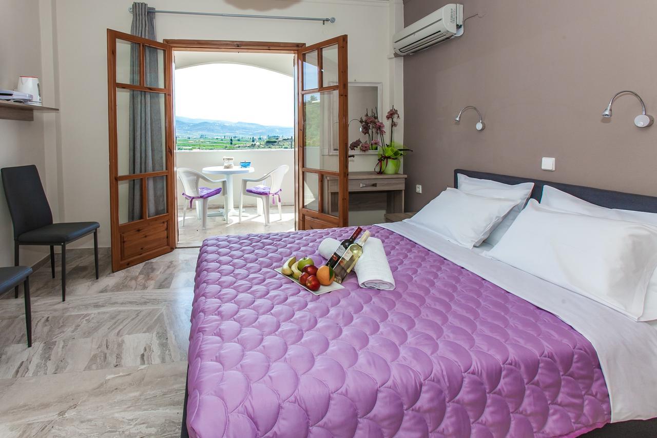 Orelia Pension Tolo Exterior photo