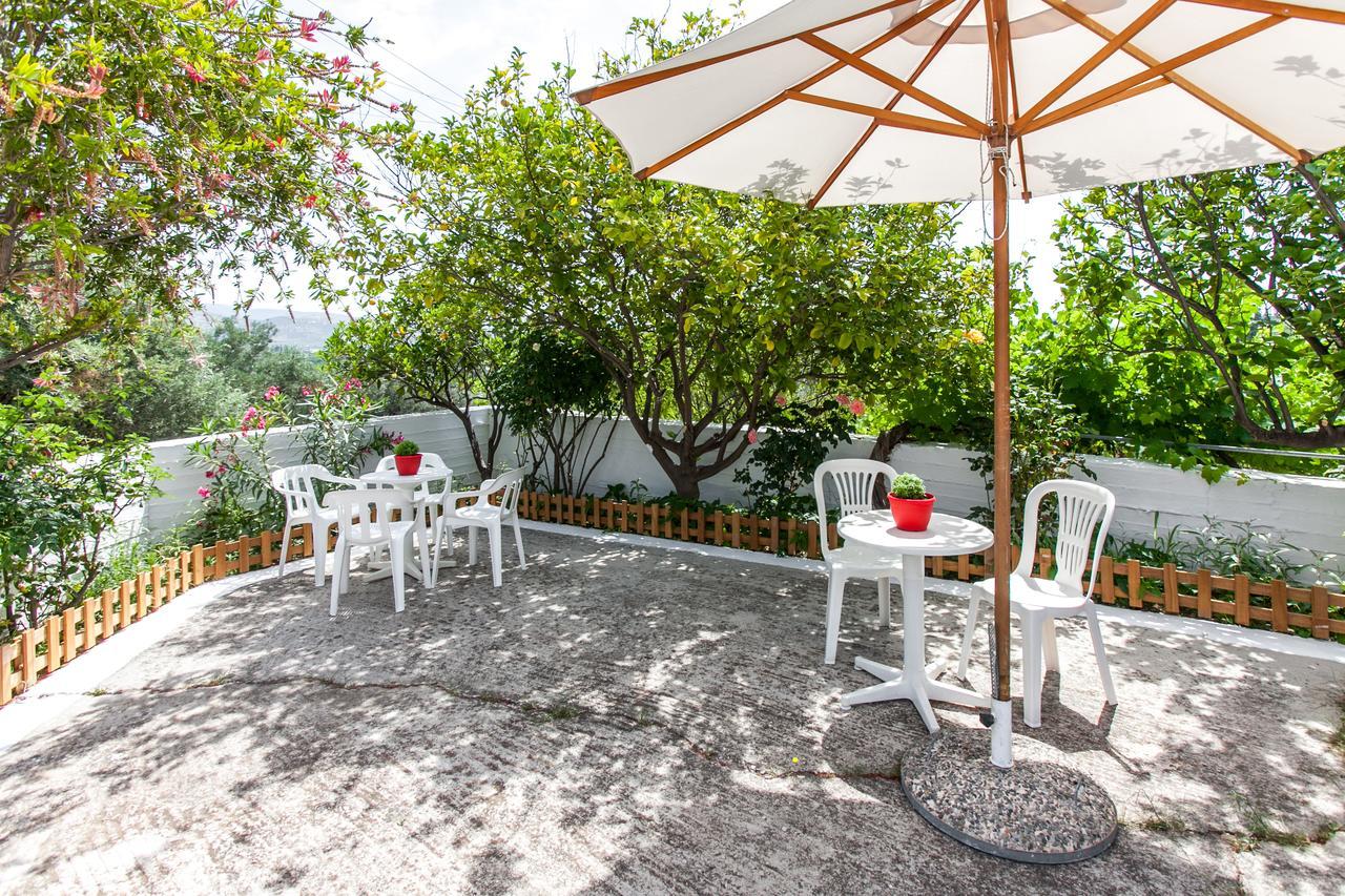 Orelia Pension Tolo Exterior photo