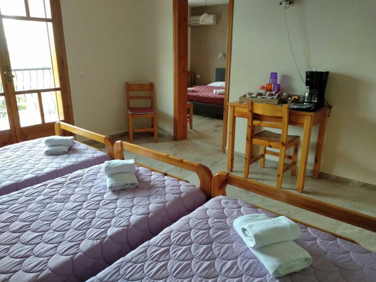 Orelia Pension Tolo Exterior photo